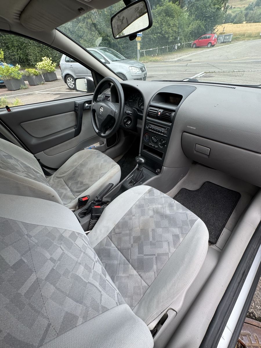 Opel Automobili: AB 1.- Opel Astra Automat 83000KM – Usato da Stein am Rhein venduto da kocka322 5