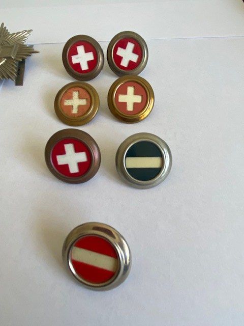 Schweizer Armee Placchette & Badge: KOKARDEN CH ARMEE – Usato da Chur venduto da silbermon 3