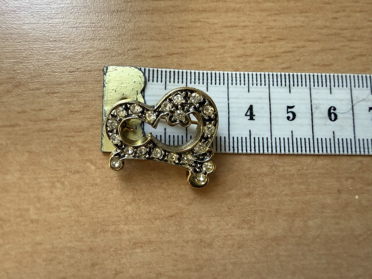 Broches & Aiguilles: Vintage-Brosche mit Initiale B goldfarben mit Strass. – Neuf (Voir description) à Lamone par LaCantinaMagica 4