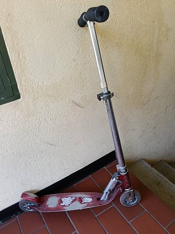 Kickboard: Trottinett  – Usato da Romanshorn venduto da Bg38 1