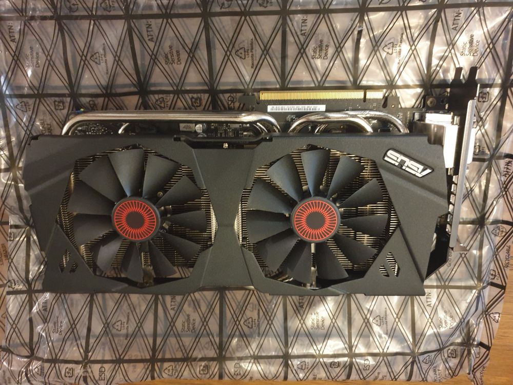 MAJ Asus annonce la GTX 980 Poseidon Platinum