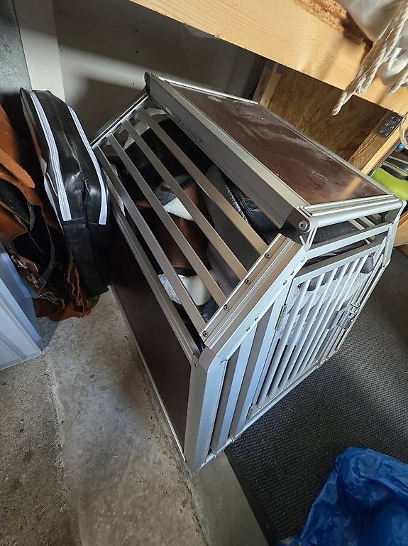 Gabbie, trasporto & Sicurezza: Hunde Box – Usato da emmenbrücke venduto da oirad02