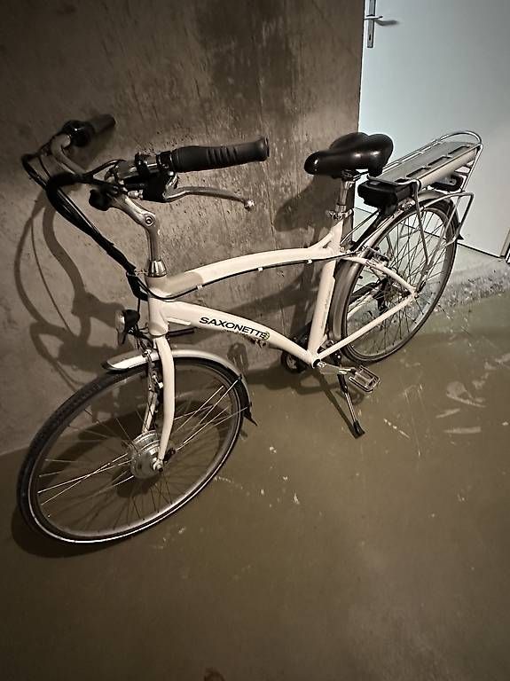 Veicoli elettrici: Elektro Fahrrad Saxonette – Usato da Schüpfen venduto da TOY-58 1