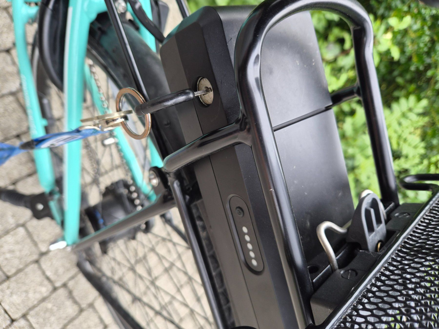 Canyon Vélos: Canyon E-Bike – D'occasion à Oberuzwil par ale_6v8y 4