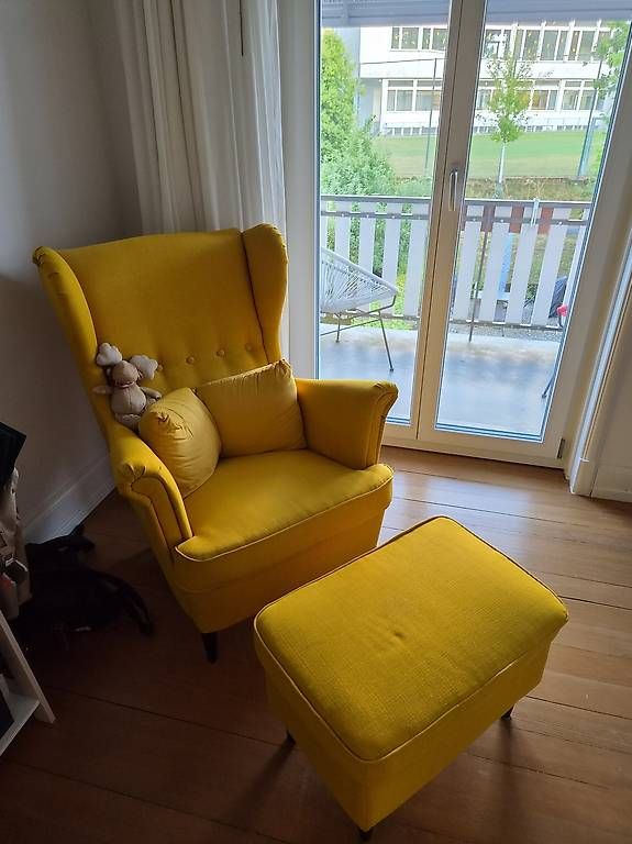 Ikea Poltrone: IKEA STRANDMON Ohrensessel, super Zustand – Usato da Olten venduto da Loersen