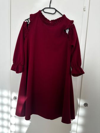 Robe bordeaux élégante, épaules ouvertes - Taille 38/M