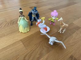 6 Figuren aus grossen Überraschungseiern /Ü-Eiern