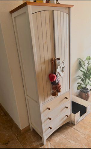 Armadi: Hochschrank – Usato da Walzenhausen venduto da Jana013