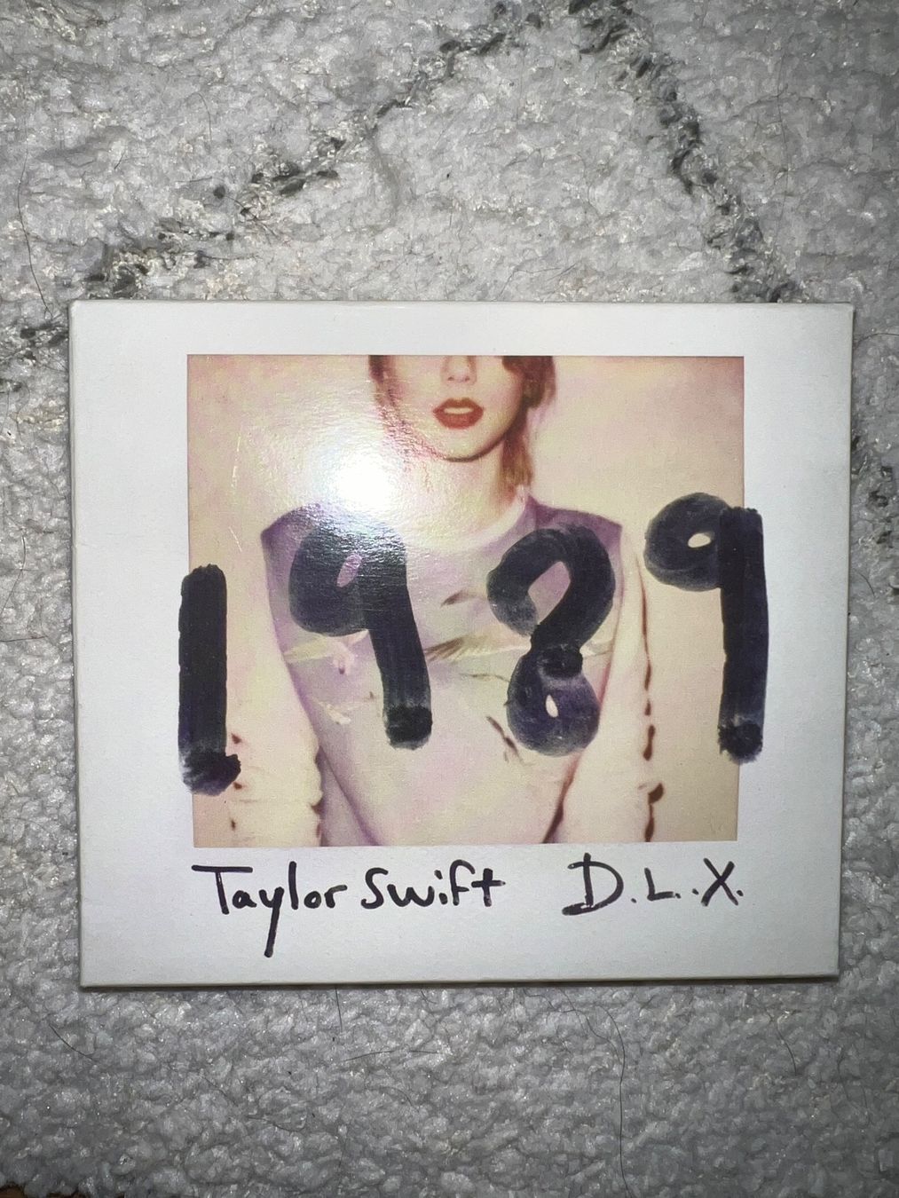 CDs: Taylor Swift CD 1989 mit Bilder – Gebraucht aus Luzern von