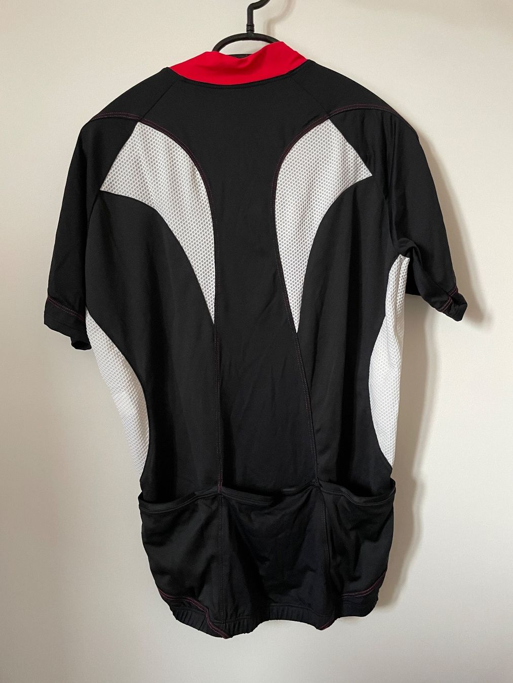 T-shirt: Radtrikot Grösse L NEU – Nuovo (secondo la descrizione) da Schübelbach venduto da Sambodscha 1