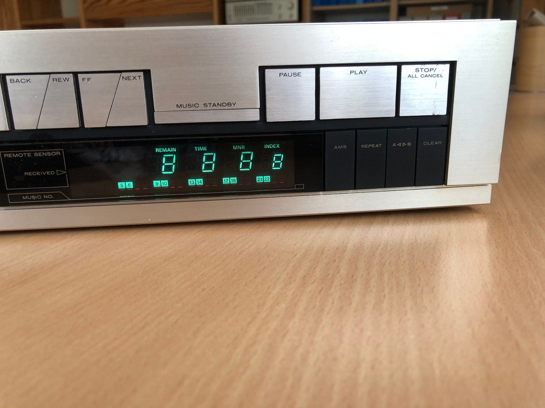 Marantz Lettore multimediale & Streamer: Marantz CD-Player CD 84 - HiFi-Gerät – Difettoso da Grenchen venduto da Kogi7 9