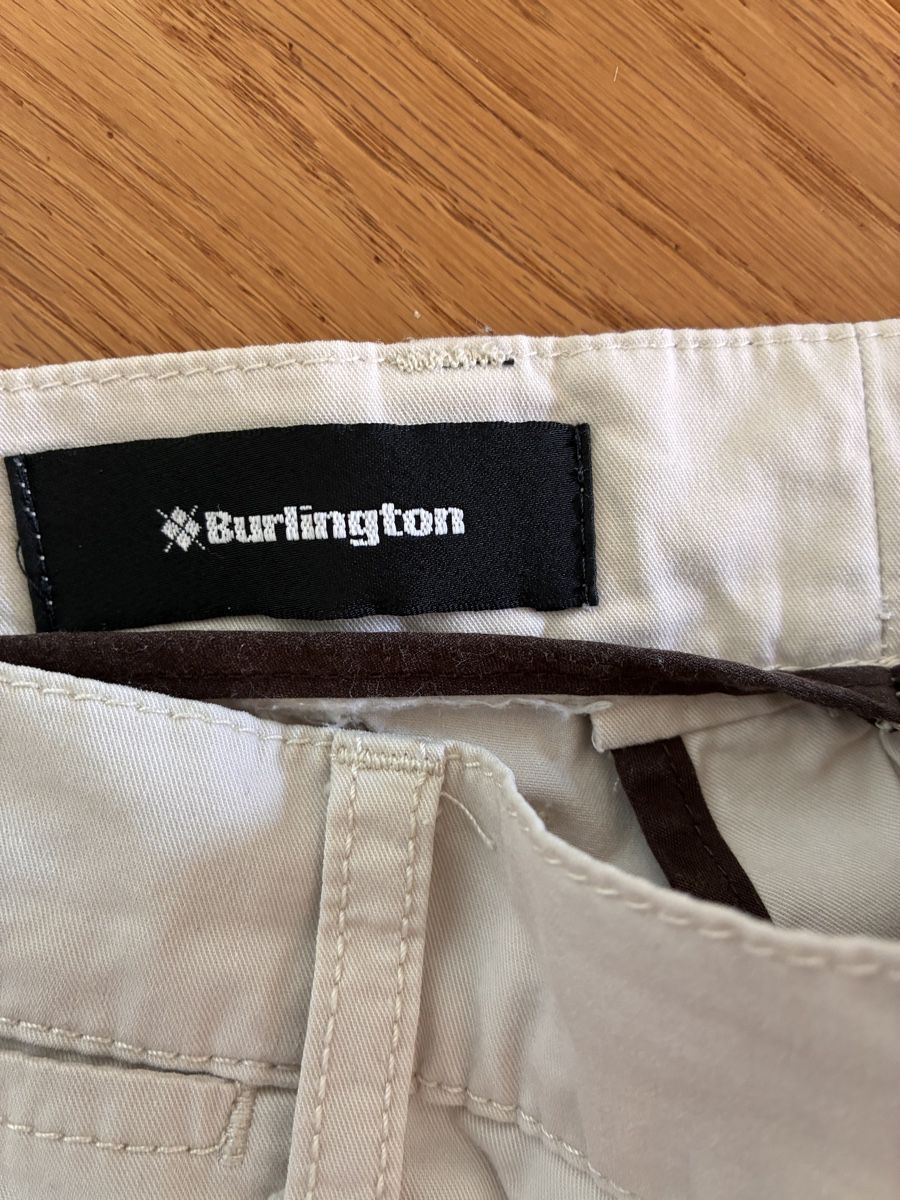 Pantaloni: Burlington Hose Bundfalten – Usato da Moleson-s-Gruyeres venduto da Mosaikplastik 2