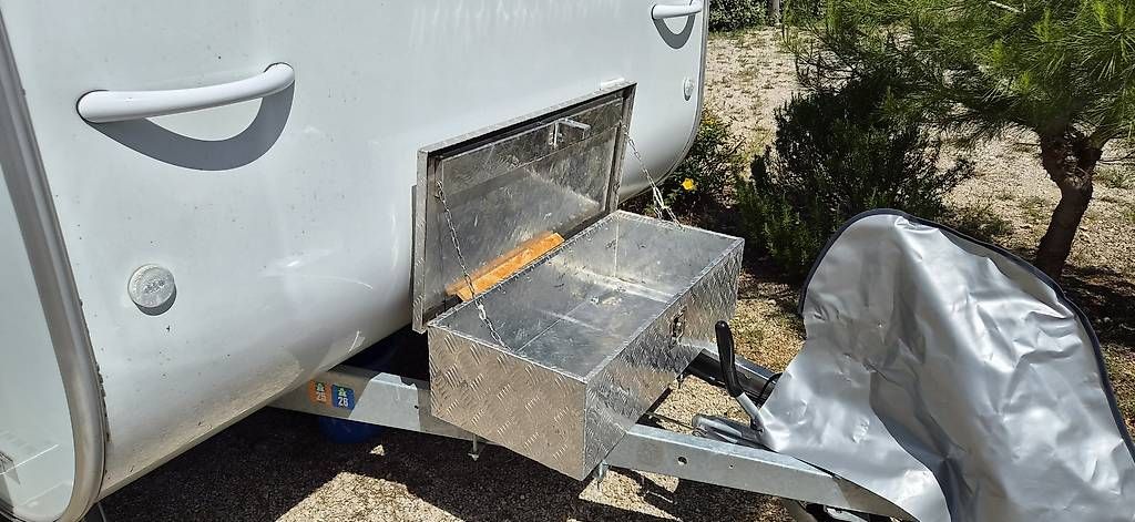 Caisses de transport: Alu Box / Deichselbox – D'occasion à Horw par Row707 4