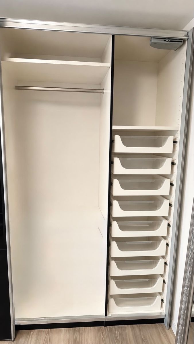 Micasa Armoires: Kleiderschrank – D'occasion à Gachnang par fra_nw75 2