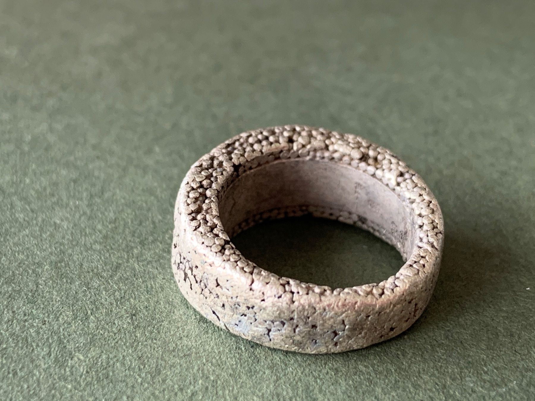 Ringe: Silberring 1000 dots (54) – Gebraucht aus Dittingen von Bellevista 6