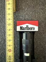 Marlboro Zigarettenlampe mit Halterung schwarz guter Zusta