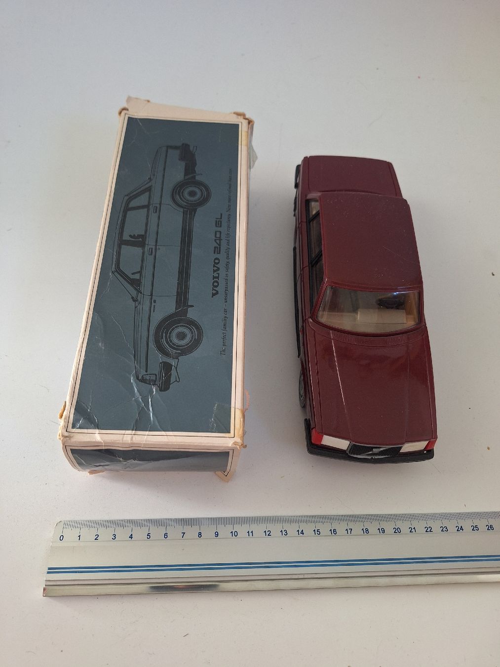 Volvo Modellautos: Volvo 240 GL Modellauto – Neu (gemäss Beschreibung) aus Künten von Dfog 1