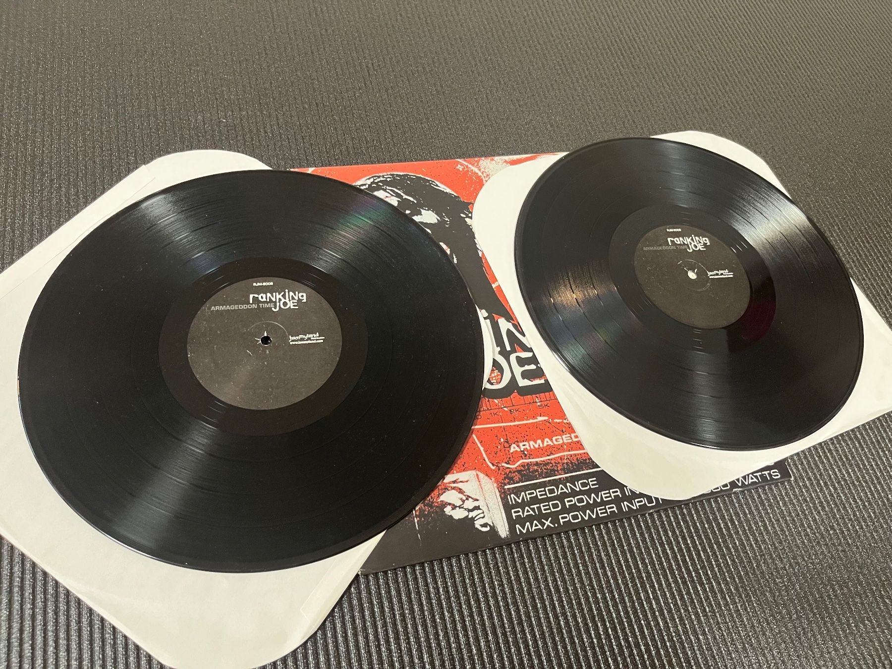 Dischi in vinile: Ranking Joe Armageddon Time, Doppel-LP – Usato da Olten venduto da Xtra 3
