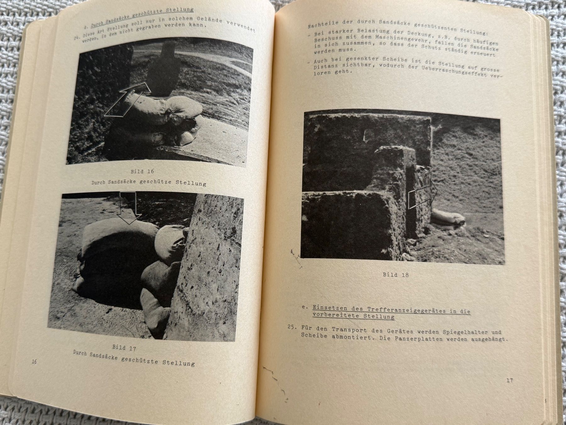 Bücher: 4 Reglemente: Trefferanzeigen/Gefechtsschiessen - CH Armee – Gebraucht aus Brütten von Hst1 3