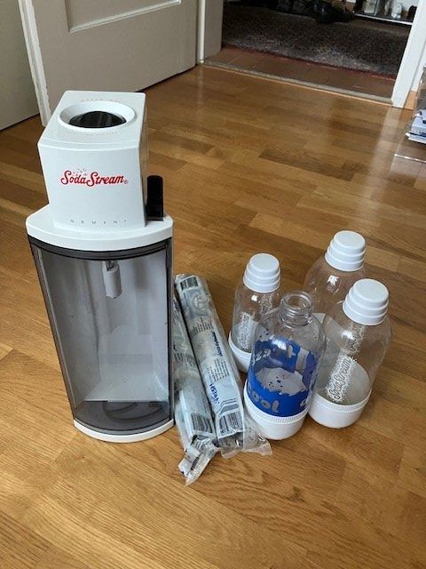 Sodastream Elettrodomestici da cucina: Soda Stream GEMINI – Usato da Zürich venduto da JanetT01