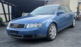 Audi A4 1.8t quattro Limo