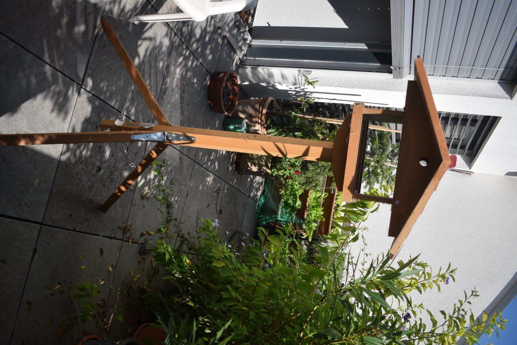 Petites maisons à oiseaux: Vogelfutter Haus – D'occasion à Brügg BE par Aristotolius 1