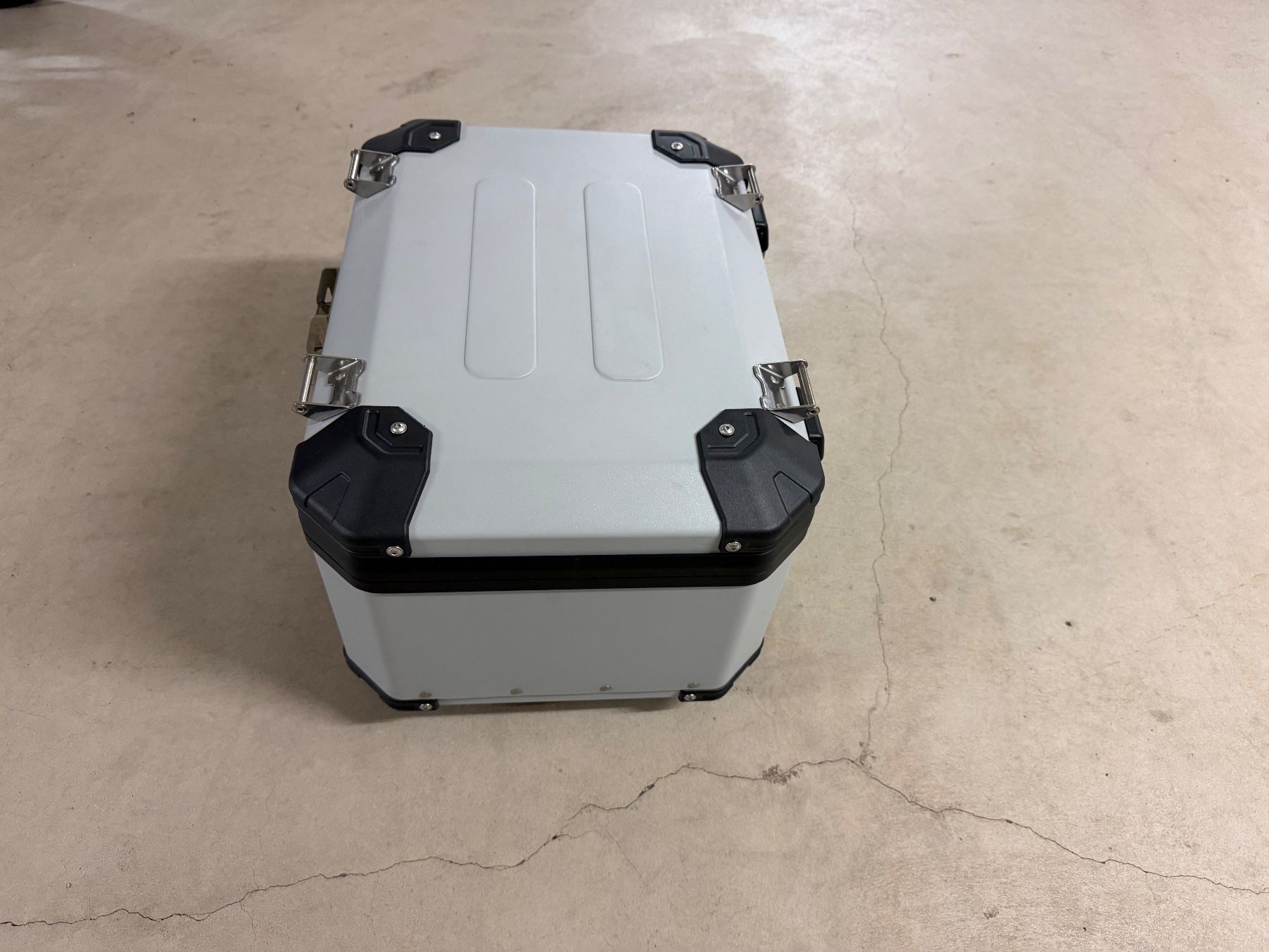 Topcase: Motorrad Topcase von MyTech 58l Alu – Usato da Rickenbach b. Wil venduto da explorer1200 1