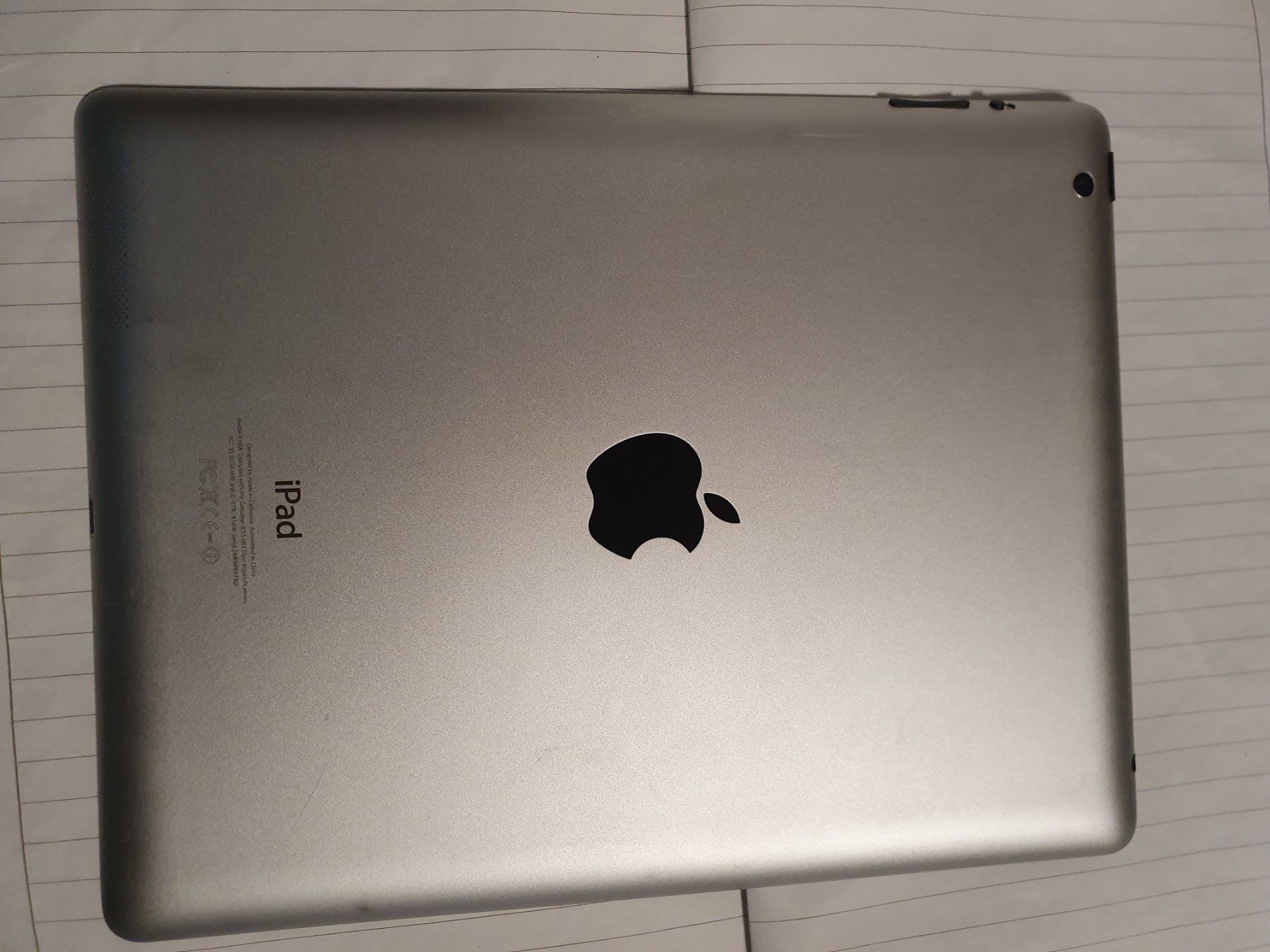 Apple Tablet PC: Ipad 4 Wifi  16 GB – Usato da Zürich venduto da Sigana 1