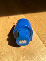 Wanddose CEE 16 A / 230 V Farbe blau