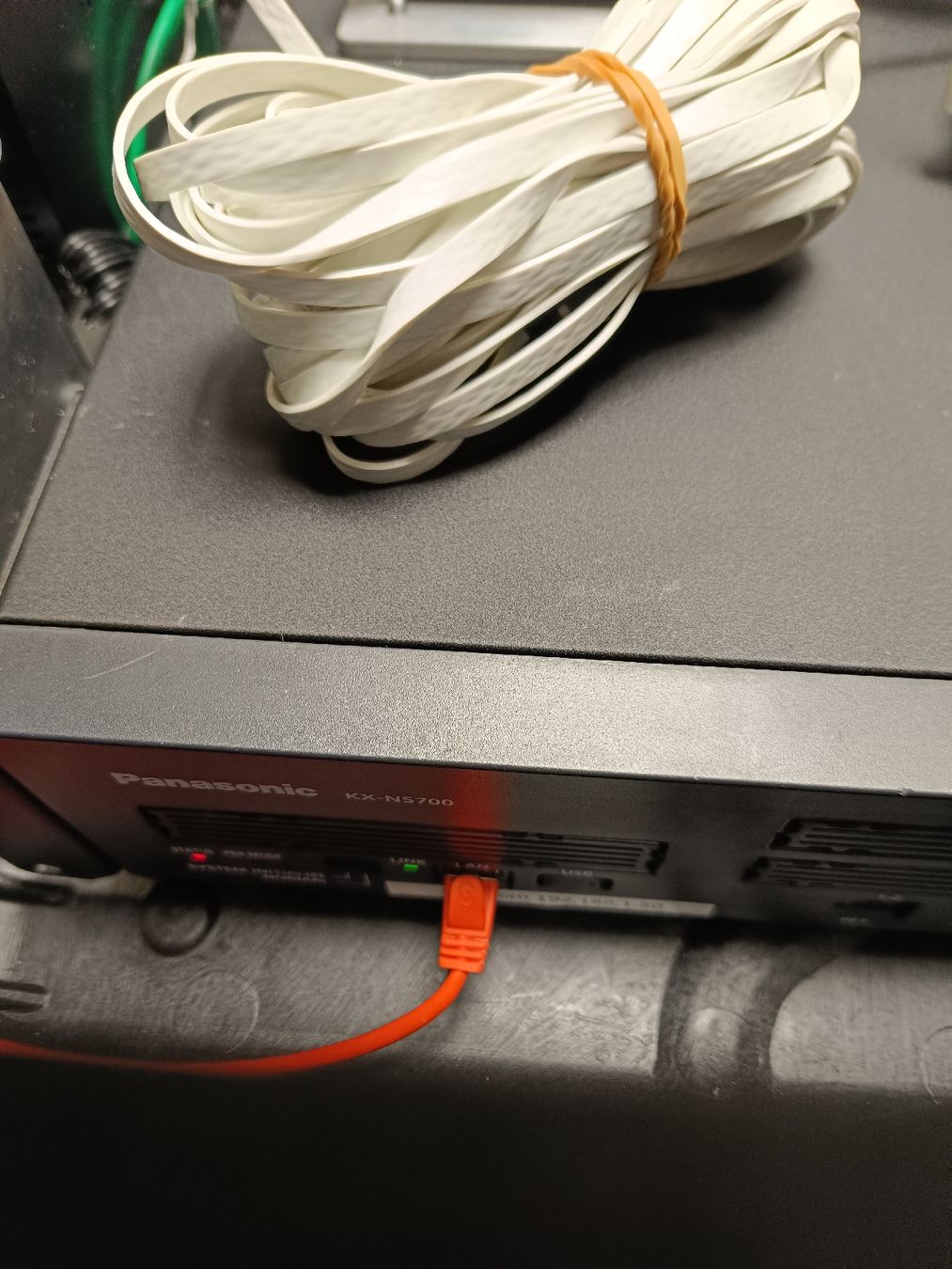 Server: Tragbares Server-System im robusten Koffer, (em191) – Usato da Künten venduto da Schnaepplihuus 1