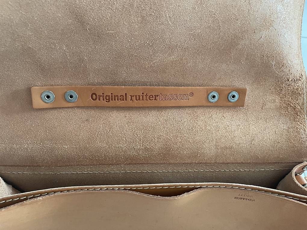 Borse: Wundeschöne Echtleder Tasche – Usato da Uster venduto da avl_p867 2