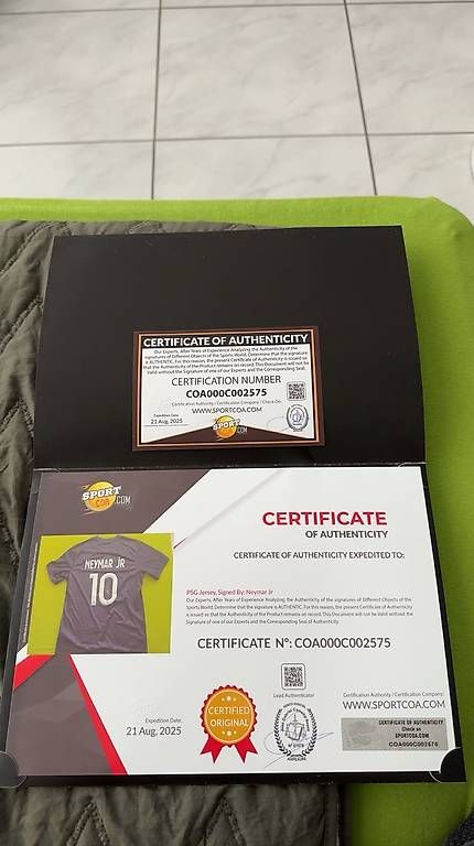 Canottiere & Pantaloni: Neymar Trikot PSG – Usato da Glattbrugg venduto da eron_52 2