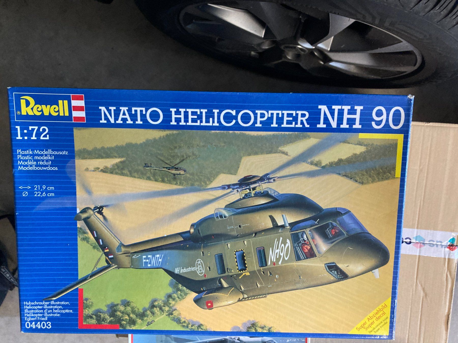 Revell Kit di modellismo & Modellini statici: Flugzeug Plastikbausatz – Nuovo (secondo la descrizione) da Frauenfeld venduto da oli_hy8j