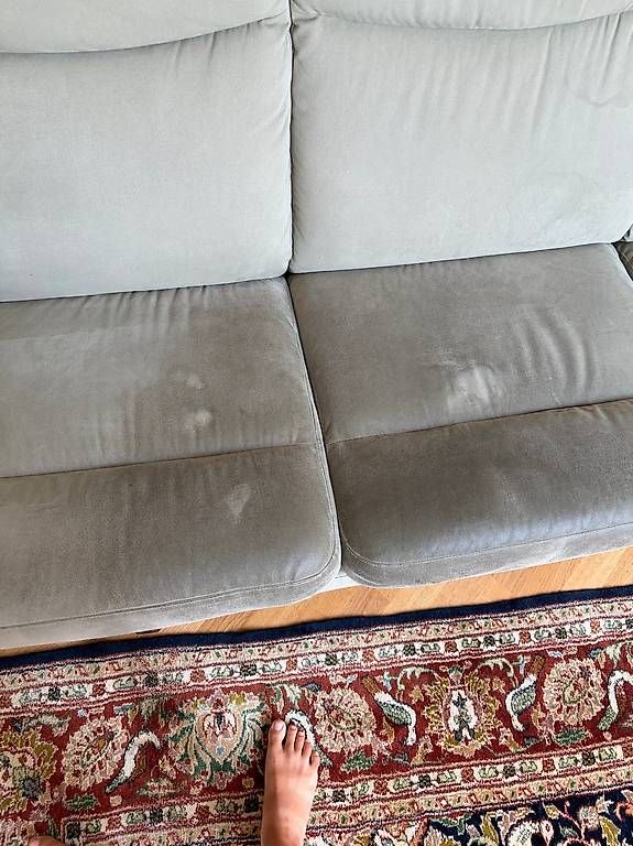 Sofas: Green Sofa  PICK UP ONLY! – D'occasion à Zürich par mar_bzd9 2
