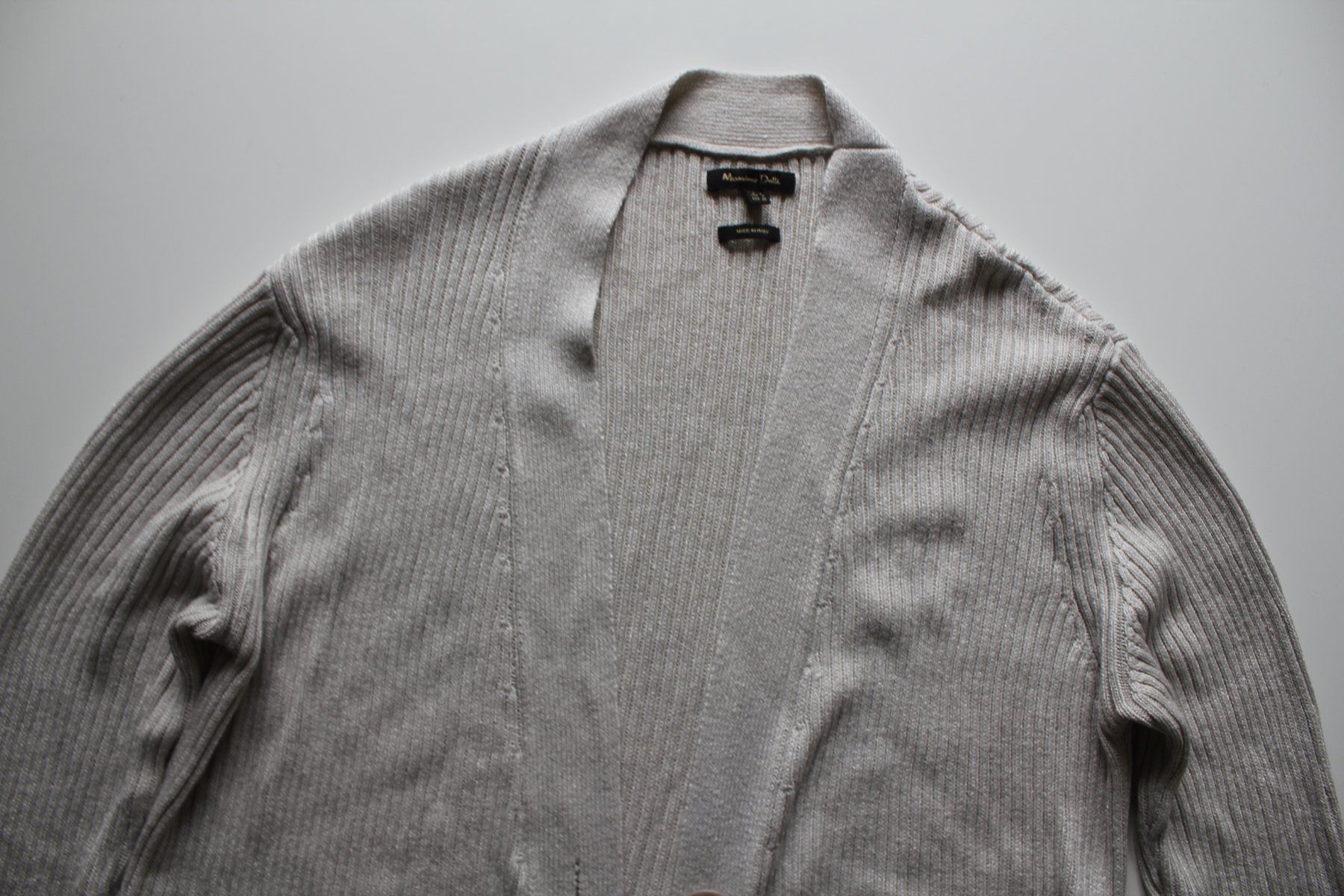 Massimo Dutti Pullover & Sweatshirts: Cardigan long beige Massimo Dutti t. M – Gebraucht aus Peseux von Gilloss 1