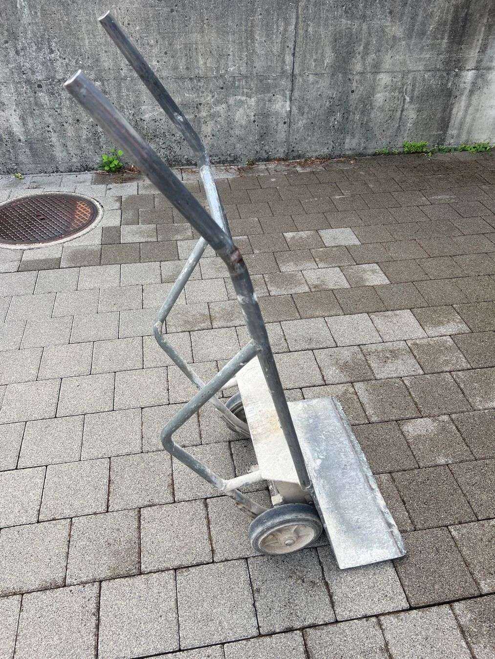 Schubkarren: Sackkarre mit Treppen und Absatzfunktion – Gebraucht aus Egg b. Zürich von SwissTradingAgency 1