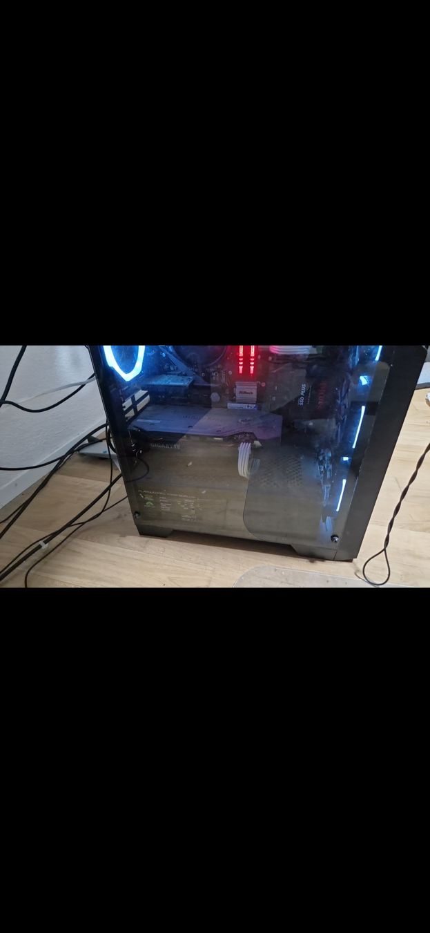 PC: gaming pc – Usato da Laupen BE venduto da PotatoDave