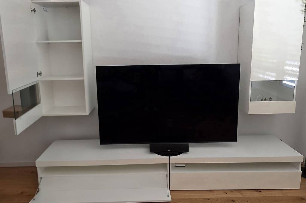 TV Möbel: Wohnwand 4 teilig  – Gebraucht aus Hindelbank von Ghost_11 1