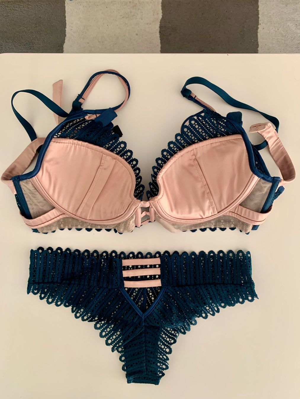 Altra biancheria intima: LIVY Dessous-Set – Nuovo (secondo la descrizione) da Allschwil venduto da katokaka 2