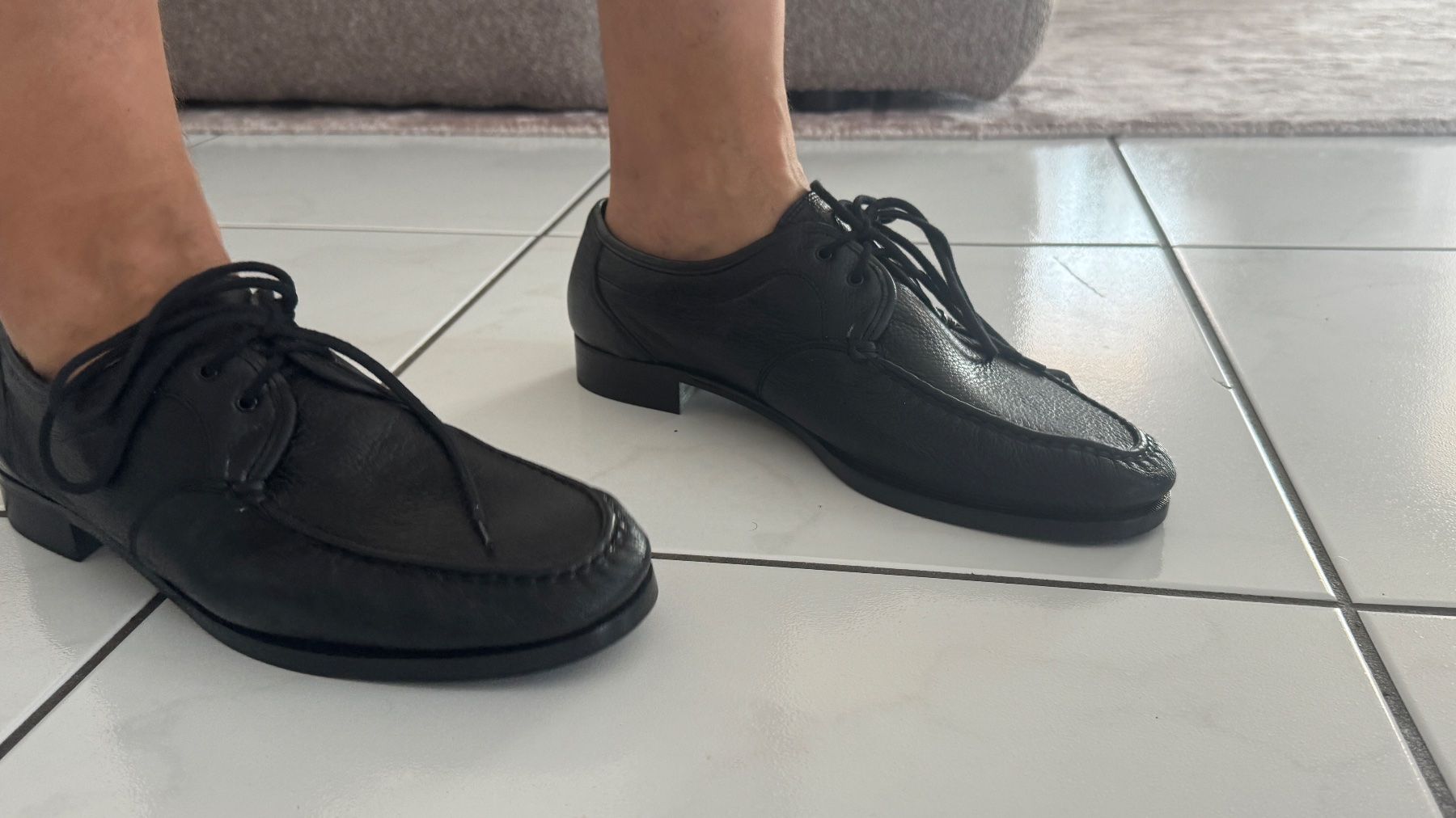 Herrenschuhe: Schuhe schwarz Leder Herren Grösse 48-49 – Gebraucht aus Altendorf von Ro 3
