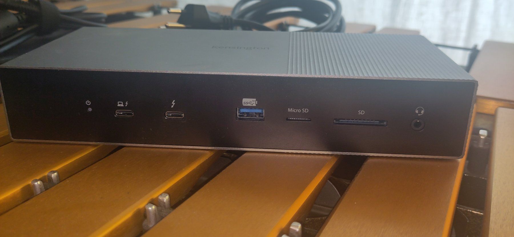 Kensington Docking station: Dockingstation Kensington SD5000T5 – Usato da Luzern venduto da thedvg 1