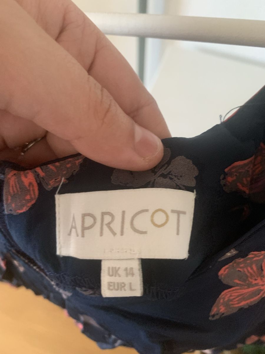 Vestiti: Apricot Kleid mit Schmetterlingprint – Nuovo (secondo la descrizione) da Basel venduto da ari_xy65 2