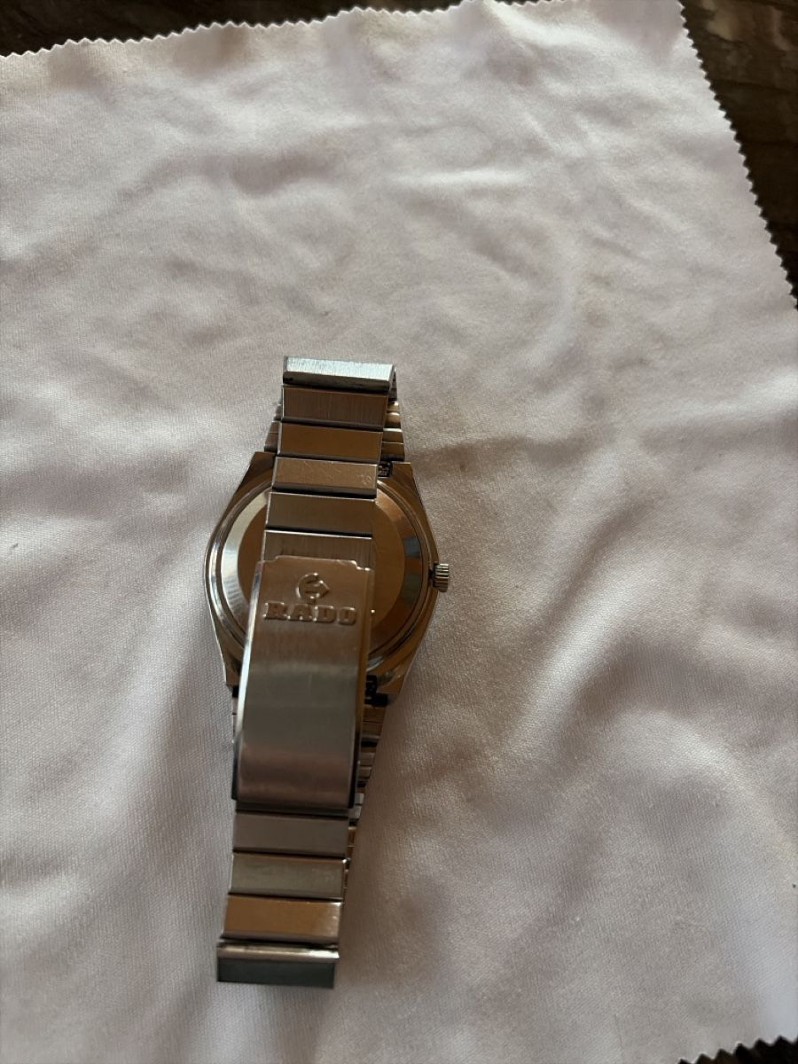 Rado Orologi: RADO Uhr, gut erhalten, schlichtes Design – Usato da Meiringen venduto da Prophet04 1