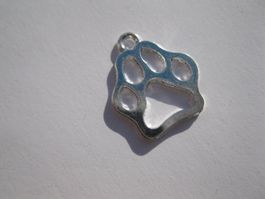 4 Anhänger Pfote, Hund, Katze, versilbert