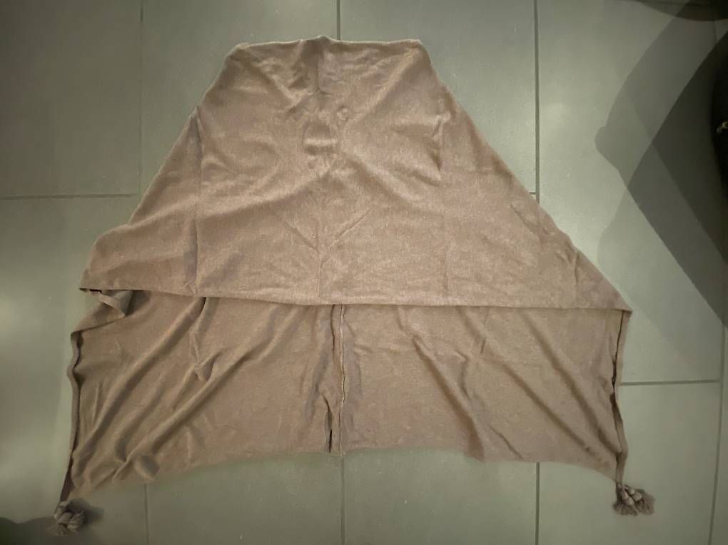 Autres vêtements femmes: Poncho one size Comma braun  – D'occasion à Oberrohrdorf par Desteny1