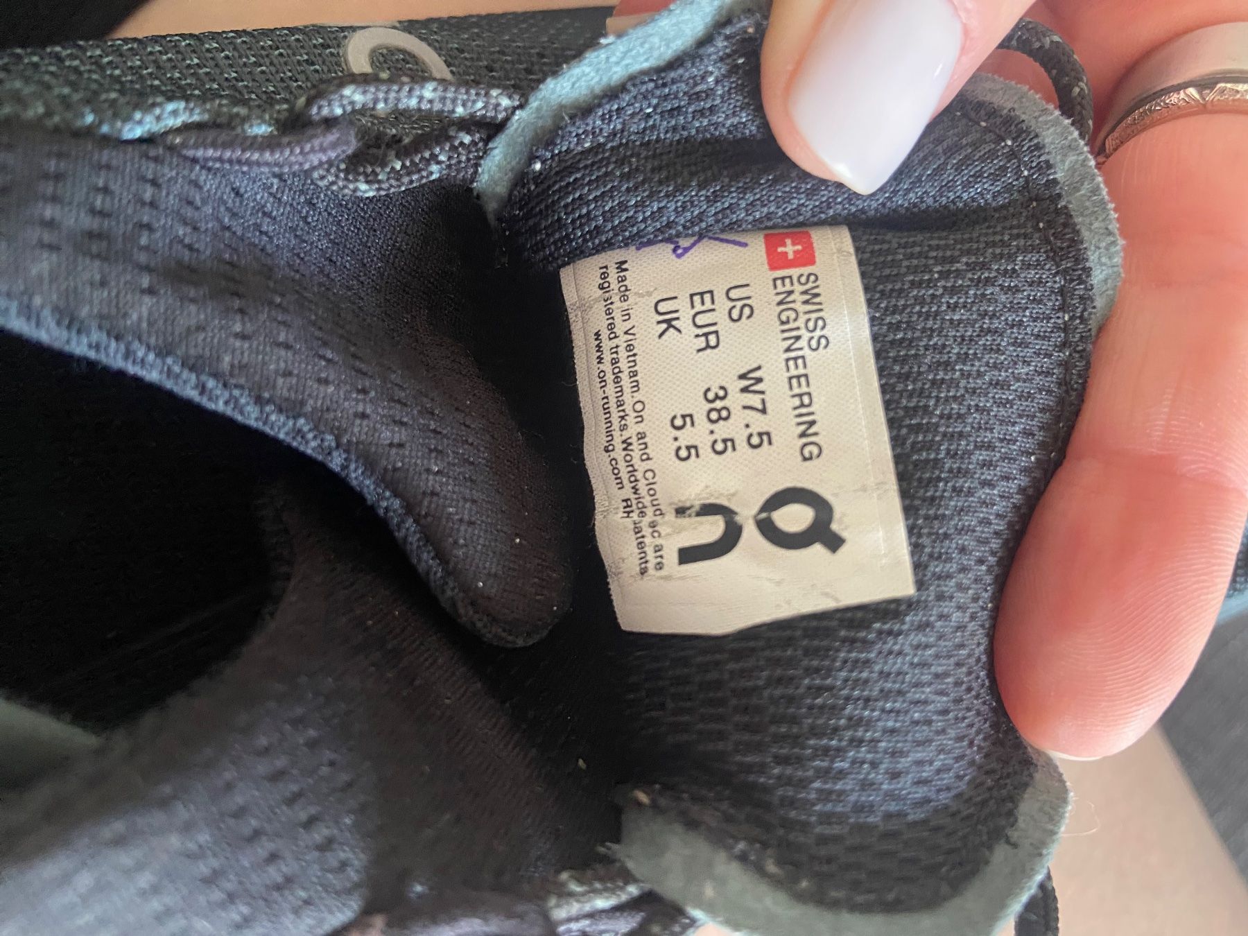 On Chaussures hommes: On running new gr 38.5 – Neuf (Voir description) à Basel par vla_6zt2 2
