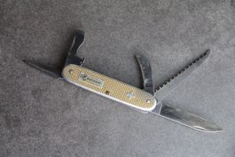 Victorinox Elinox Farmer old Cross Alox gold, Bugnard