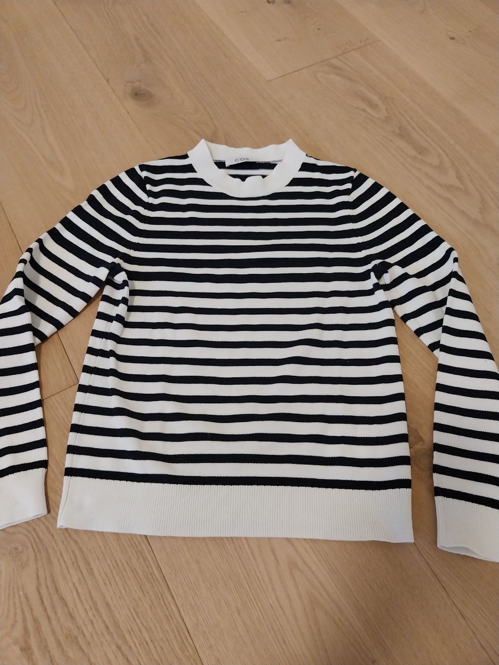 Cos Pullover & Sweatshirts: COS Pulli 100% Baumwolle – Neu (gemäss Beschreibung) aus Oberwil BL von A.Mohler