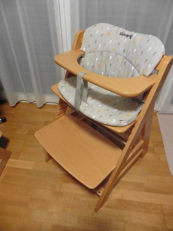  Kinder Hochstuhl (Gebraucht) in Mönchaltorf für CHF 50 – nur Abholung 