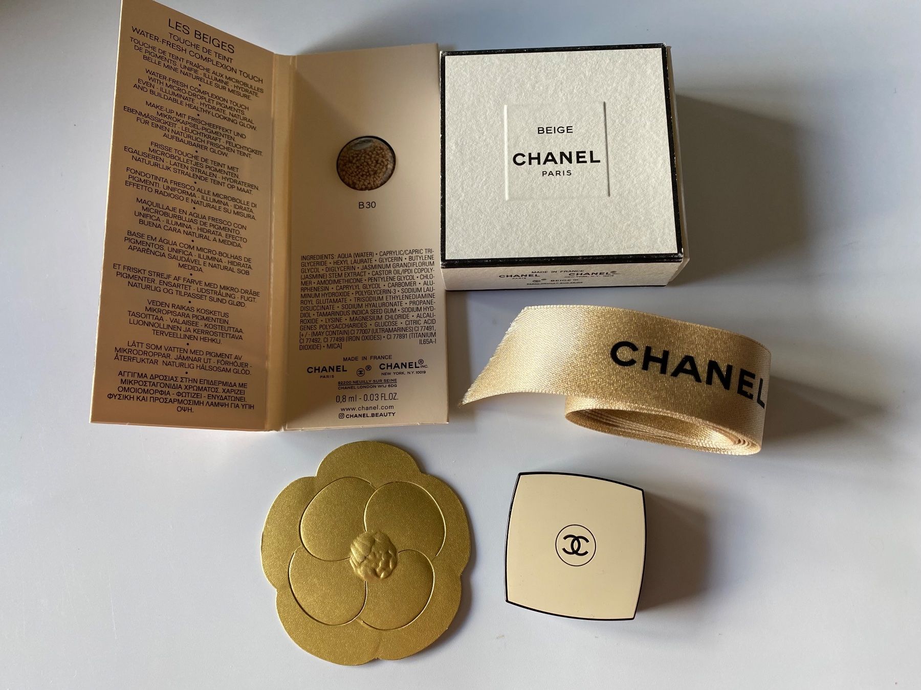 Chanel Profumi & Eau de Toilette: Set miniatures Beige de Chanel – Nuovo e nell'imballaggio originale da Bouveret venduto da wes_7zll 1